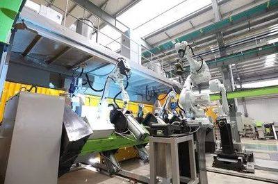 中联重科打造的全球最大的塔机智能工厂在常德开园